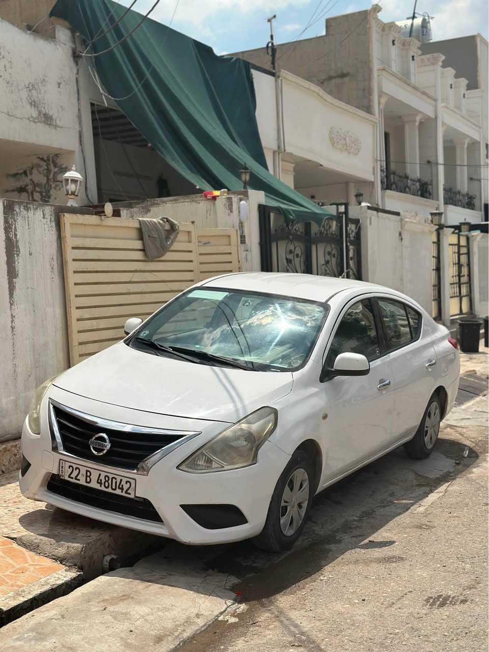 لە هەولێرم ***********
مکان اربیل 

مۆدیل ٢٠١٥ 
١ پارچە و نیو بۆیاغە بەبی داخلی 
گیر و مەکینە و تبرید بەشەرت 

مودیل ٢٠١٥ 
١ قطع و نص صبغ بدون دواخل 
گیر و محرک و تبرید شرط أربيل, العراق
