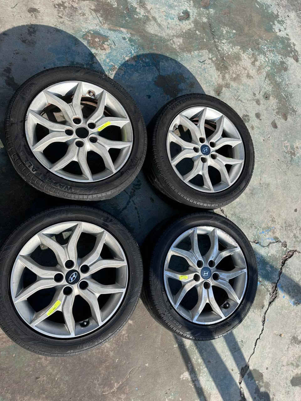 بسم الله الرحمن الرحيم
ويل كب - ويل حديد - سبير طوارئ - فلينة جك عدة كاملة زيرو كافة السيارات الكوريه اصلي حاويه   كافة السيارات الكورية الحديثة فقط.
***********
