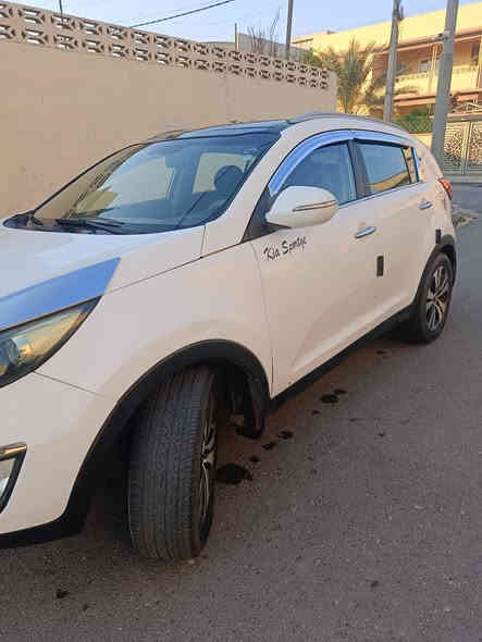 سيورتج 2011.. السعر.130..صبغ احزام..بدون دواخل..محرك 20.خليجي..رقم اربيل سنويه جديدة.. بسمي
