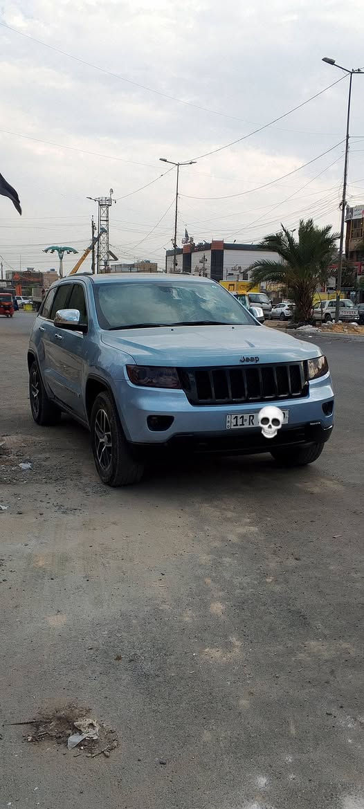 جيب لاريدو 2012فول مواصفات اوفر لاند جنطه كهربائي دفع رباعي تحكم ثلاجه بجم زنون محرك كير صدر تبريد كامله صدر جديد تخم تايرات جديد بيها قطع صبغ ابيع احزام سعرها 147 وبيها مجال مكان بغداد حي او *********** علي
