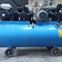 كمبريسر للبيع ماطور ومولد سلف هندر استعمال قليل عنوان بغداد الشعب السع...