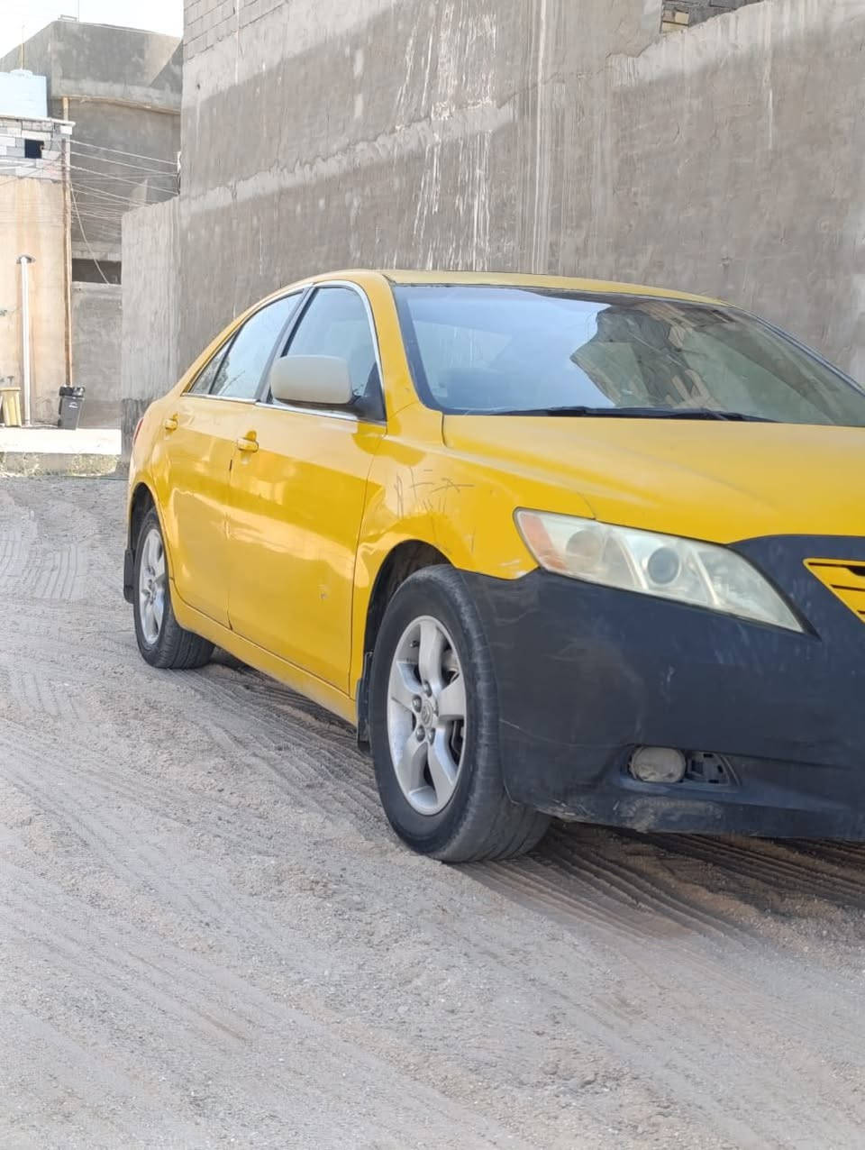 سلام عليكم كامري 2009 وارد أمريكي حادثه طخه بجملغ لخلفي فقط والباقي كفاله فول موصفات فتحه رقم بصره جديد باسمي الدولي مشروع وطني. مصفره من كلشي من ضريبه من هيئه تخم تاير تبريد حداديه كير كلها كفاله. بس ماعده المكينه بيها صوت زنجيل.  سعر 75 وبيها مجال ماكني بصره شط العرب.  رقمي 
*********** 
أنا مكلف بنشر لحد يرسني هاذا رقم راعي سياره.
