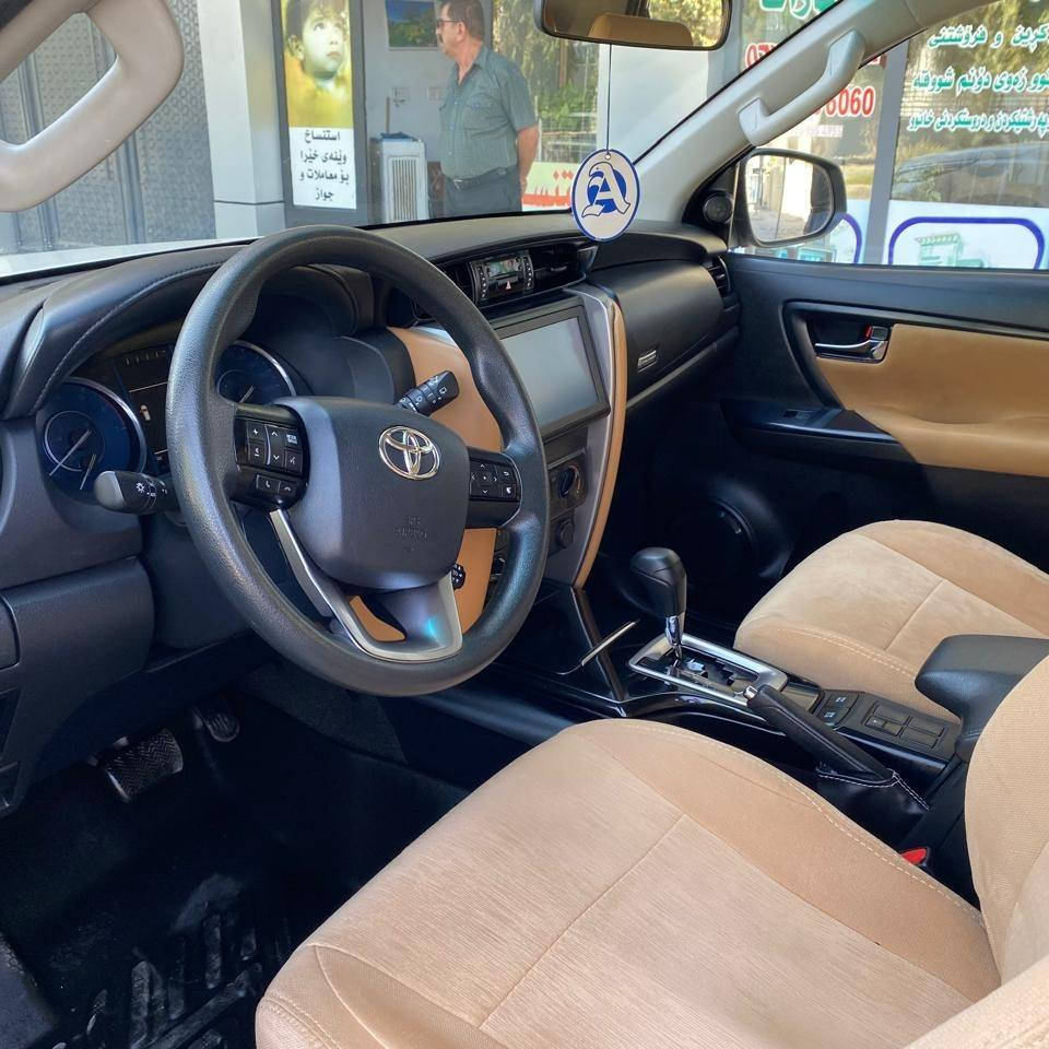 تۆیۆتا فۆرچنەر 2021 دەبڵ اکسل 
تەنها 57 هەزار کم ڕۆشتووە 
بي برياه ليدراوى نيه  
 تبريد مركزى
هيج شوخت بيوه نيه 
مه كينه ى نه كراره وه ته وه
هه موكيانى به شه رت

سعر : لە کۆمێنت داوای بکە ڕاستەوخۆ بۆت دێت 🤖 

دینار مەسرەفی تێدا نییە 
 شوين سليمانيه 

ژمارەی خاوەنەکەی 
***********
