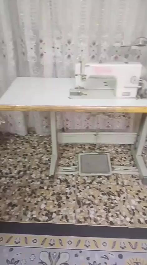 مكينه خياطه صناعي بالباكيت شركه جيتا سعرهة ١٥٠ ويوجد توصيل ***********
