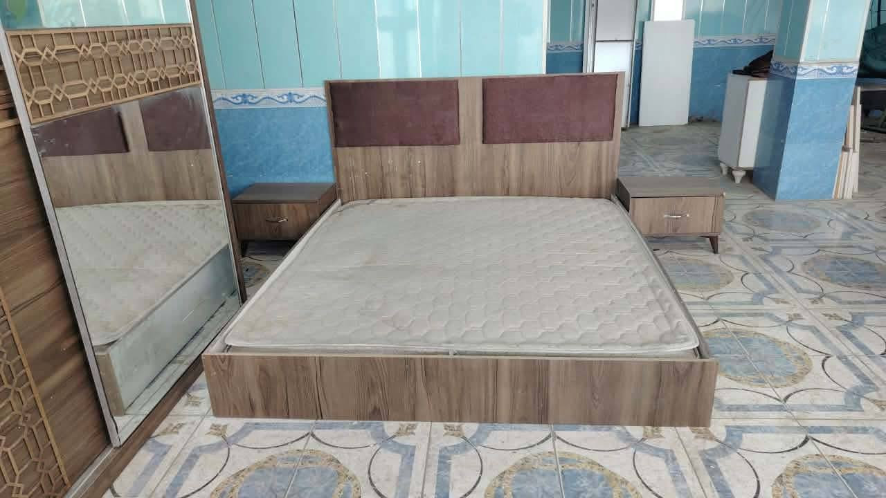 غرفه نوم تركي ٥ قطعه نضافه جيده بسعر مميز
250الف بدون نقل وشد
300 الف مع النقل والشد داخل محافظة النجف  
حي ميسان مقابل نفق المختار  ولكونتر نضيف تسكام ب 300


**إذا كنت صاحب هذا الإعلان وتريد حذفه لأي سبب، رجاءا أرسل رسالة إلى الدعم الفني**
