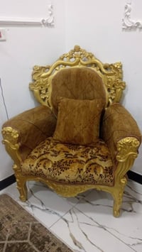 صوفا ملكي • زان مصري • ٥ مقاعد