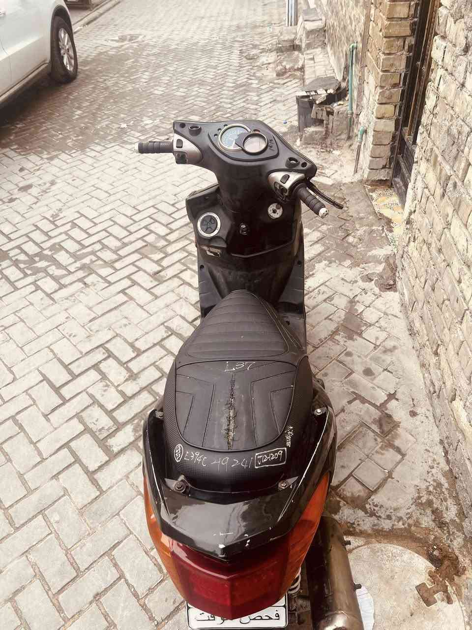 سلام عليكم سكنس فحل نوزل طلاعات دراجه مزوده بيها كور صليب بوشه 59 دراجه نكره بكل وقت 
بيها صدر RGSذهبي 
يدات بريك رياضي 
اشاير مشمشي 
فج RPMمشمشي
بكلايت خليه جامه مشمشي 
صالنصه ام وزه 
ستان صفح رياضي 
كشن رياضي اصلي 
كلجات رياضي 
قبق فلاوين رياضي RPM
دراجه عليها ادامه كامله من نوزل فيت بم كله اصلي 
مكاني مدينه صدر *********** سعرها 950
