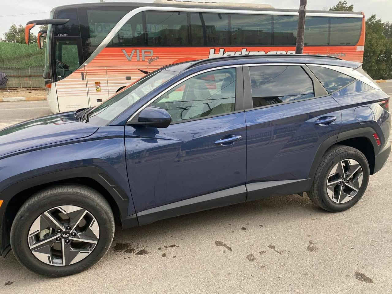 توسان موديل 2025 لون حبري وارد امريكي حادثهه ربع بنيد وشويه من جاملغ وصور حادث مرفقه بالمنشور  ماشي22 الف سياره احلى من صور
المواصفات
بصمه تشغيل وبصمه ابواب 
فور ويل 
قياده ذاتيه
تحديد مسار 
تحكم ستيرن 
مثبت سرعه
رادار امامي
تنبيه خروج عن الطريق
تحكم قياده ثلاث وضعيات
يكو + سمارت + سبورت
مانع تزحلق
مانع منحدرات
دشبول دجتال متصل مع الشاشه
ابل كار بلي + اندرويد
نظام ملاحه
بلوتوث
مدخل شحن امامي خلفي
ويل كب 
تبريد تدفئه قطعتين
السعر 180  معلومات اكثر الاتصال على الرقم
***********
