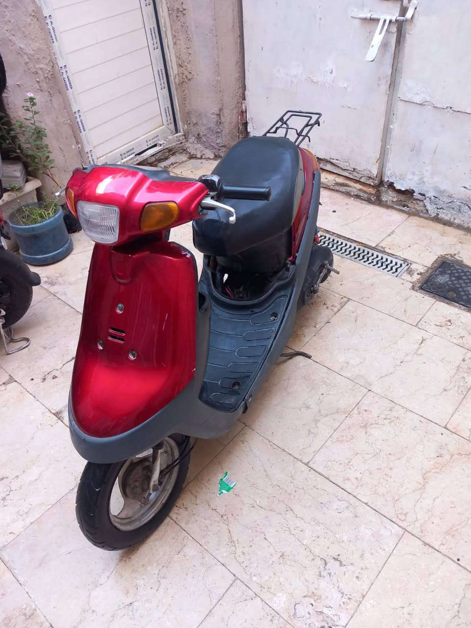 دراجه بطه نضيف ٢٠٠ الف وبيه مجال
مكان نجف حي ابو طالب
للاستفسار واتس ***********.     ***********
