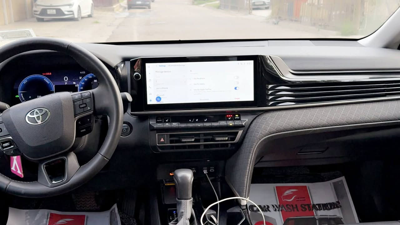 تويوتا كامري هايبرد امريكي 2025 ماشيه 8000 كيلو صبغ بنيد والدعاميه لون ويوجد بارد بسيط بخشم جاملغ فقط  ايرباك دركه وبرده مواصفاتها xle معروفه جلد سياره كشنات كهرباء وتدفء كشنات وشاشه كبيره وعدد الكتروني ورادرات ولايت دبل عدسه ويل جبير 
السعر 22500 دولار 

مكاني العامريه 
رقمي وات ساب فقط 
***********
