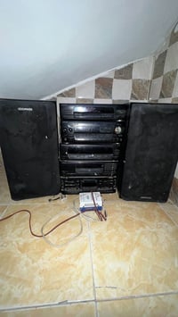 سماعات ثلاثيه • بغداد