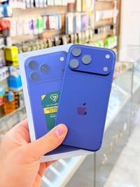 ايفون 17 برو ماكس دبل سيم كرت ذاكره 256 بطاريه 100 مشحون 20 مره فقط يع...