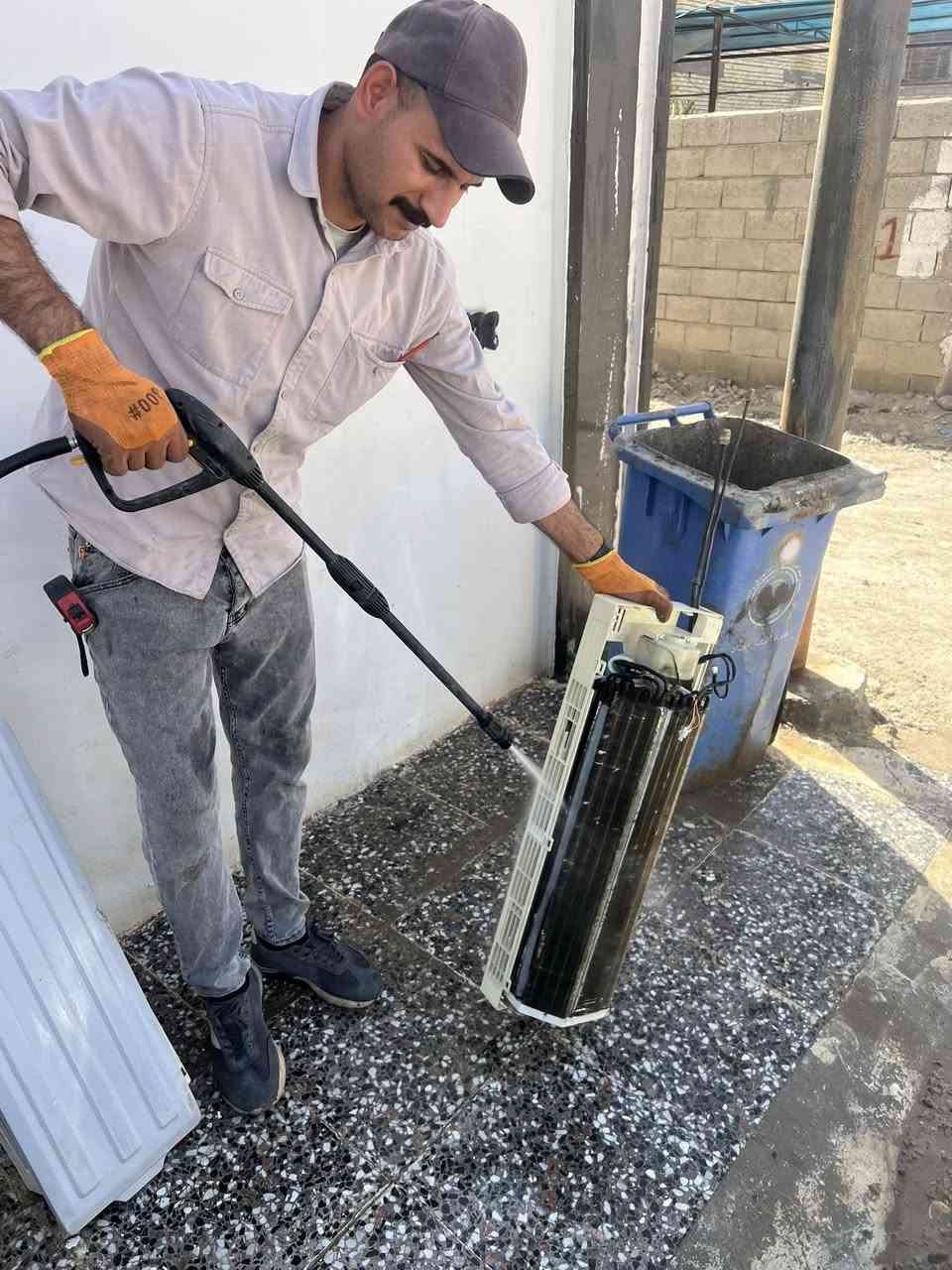 تنصيب  وغسل وصيانه  سبالت   متنقله***********
