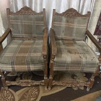 كراسي قديمة • ٥٠ سنة • خشب محفور