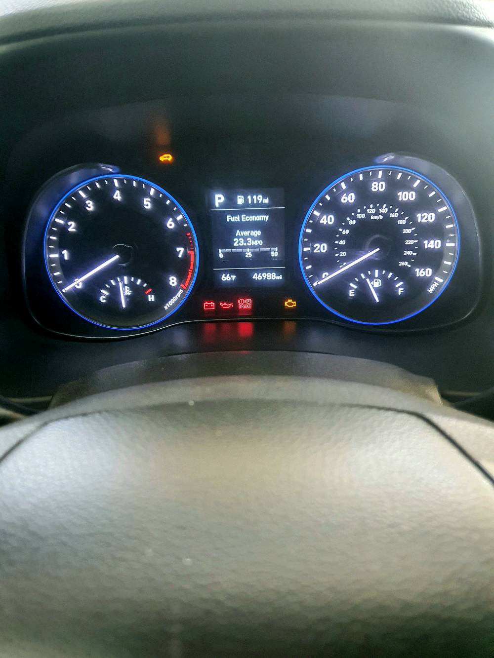 هونداي كونا للبيع ٢٠٢٠ وارد امريكي حادثها جاملغ خلفي وشويه من الصندوك بدون ايرباك يعني صبغ جاملغ وشويه من الصندوك باقي السياره مكفول مكينه ٢٠٠٠ دوش وكير اي تي ماشيه ٤٦ الف ميل            مواصفات السياره تجي قماره سوده تو كلر وحمالات سقف          بصمه  كشن تدفئه  ورادار جانبي وامامي  تحديد  مسار  انحدار وتزحلق كامره وتحكمات  رقمها  اربيل  اب  اسمي سنويه وهزه ولوحات كله جديد  سعرها  ١٤٢  ورقه  مكانها  بغداد  للاتصال    ***********       ***********   واتس اب                 