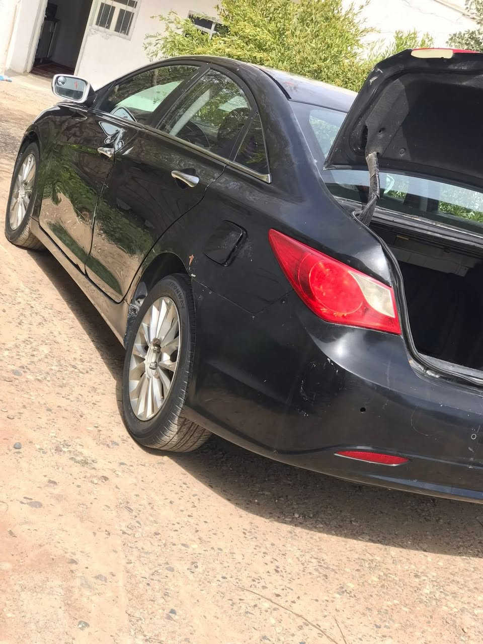 السلام عليكم ملكف بالنشر سوناتا كص كله شرط السعرر 41وبيه مجال قليل ومراوس بكص فقط حسب  القناعة ***********
