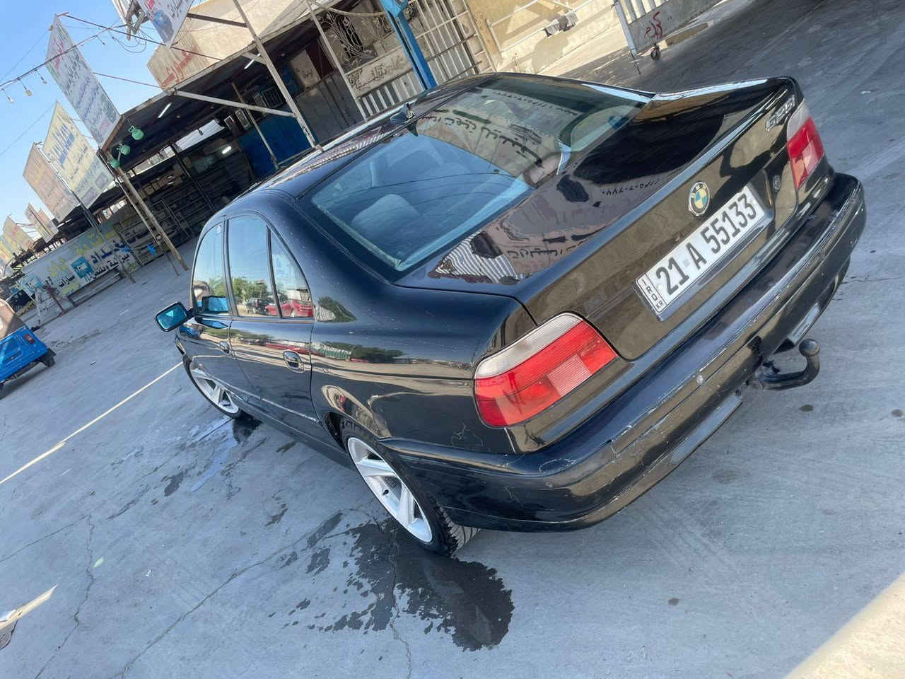 السلام عليكم BMW 528i موديل 1996 حادثها جاملغ خلفي السياره نضيفه ونصبتهاا كلش حلوه استخدم شخصي السعر ٨٠ وبي مجال ***********
