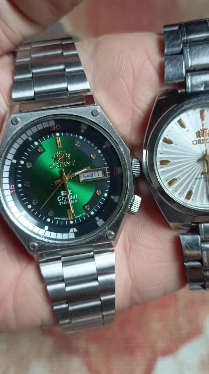 ساعتين أورينت أوتو رجالي وساعه رولكس أوتو نسائي بيعه وحده كلهن


**إذا كنت صاحب هذا الإعلان وتريد حذفه لأي سبب، رجاءا أرسل رسالة إلى الدعم الفني**