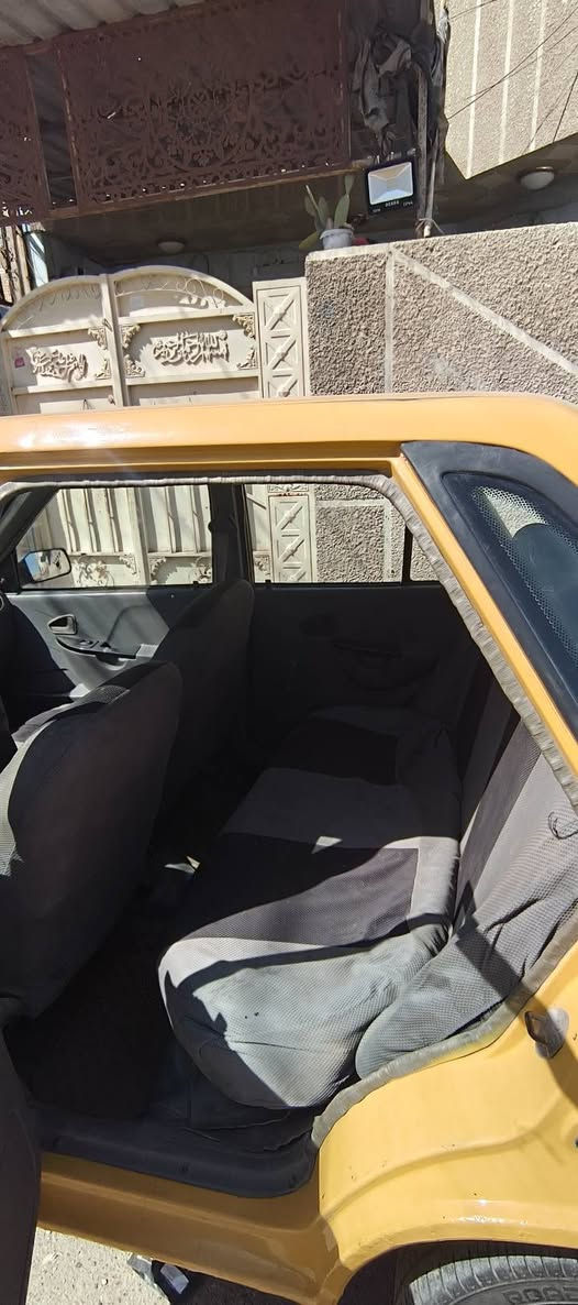 السلام عليكم سايبا للبيع موديل 2012 هيئة مصفرة وغرامة عليهة 300 الف تنگطع من السعر سيارة خير من الله تراي وگير وصدر وتخم تاير شرط تحويل السعر 21 ورقة مكاني بغداد مدينة الصدر ***********
