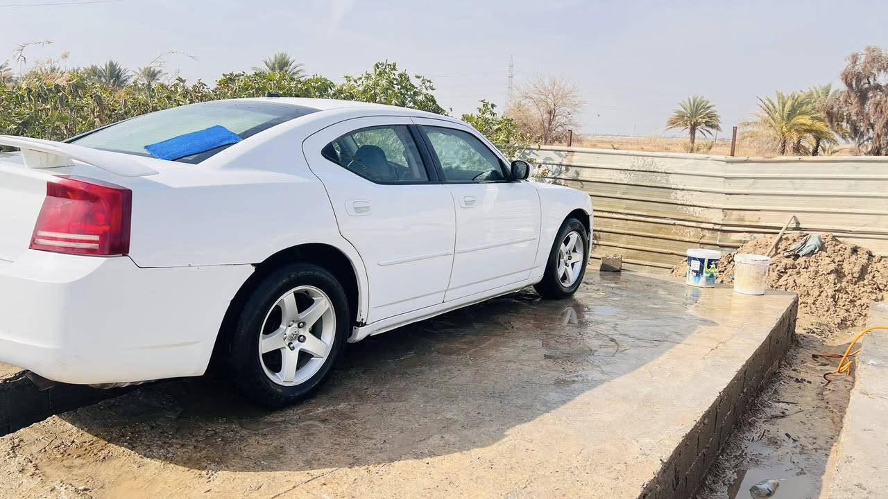 جارجر 2008  مصبوغه عام للجماليه حادث باب السايق غرفه جديده  شاشه كامره  منظومه زنون سنويه ل29 ابسمي *********** العنوان بابل السعر 95 اوبيهه مجال
