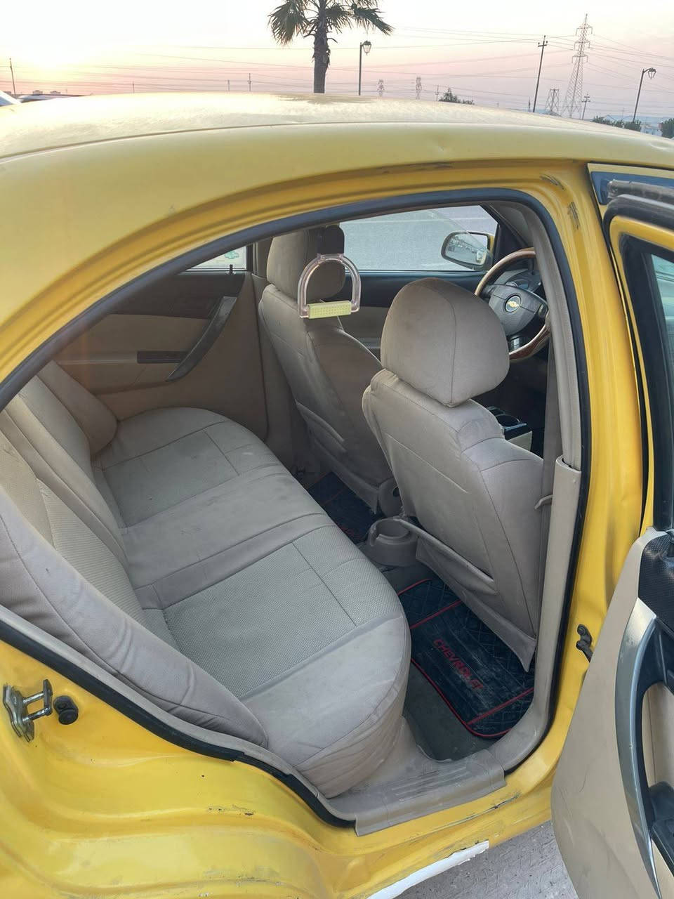 لبيع افيو 2011 خليجي اوتماتيك تبريد محرك مفتوح تحويل ثاني يوم   السعر 46 بيه مجال قليل مكان السياره تكريت ***********
