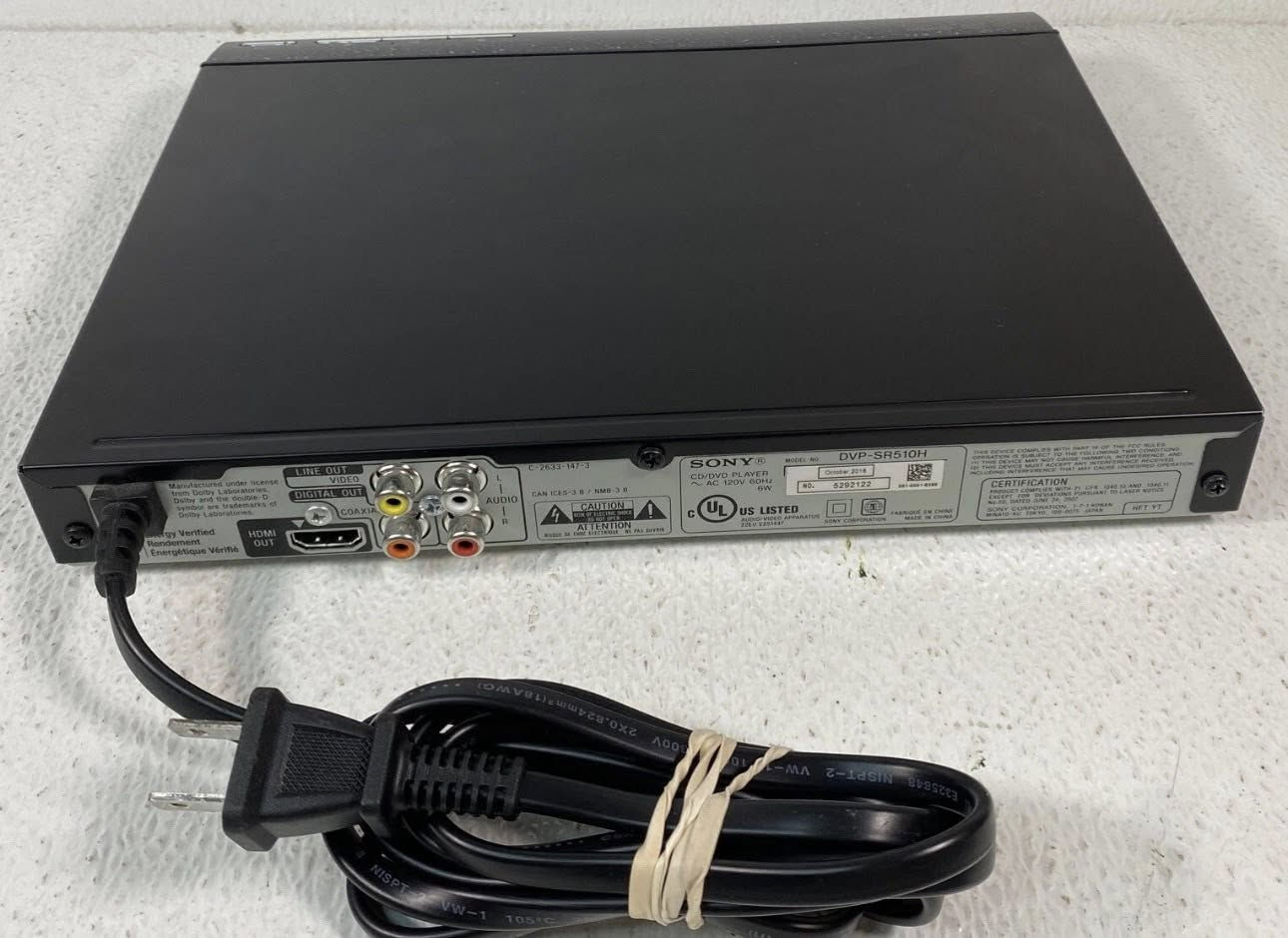 السلام عليكم
DVD Sony HD
كامل مع الريمونت الاصلي 
السعر 25
توصيل متوفر


**إذا كنت صاحب هذا الإعلان وتريد حذفه لأي سبب، رجاءا أرسل رسالة إلى الدعم الفني**