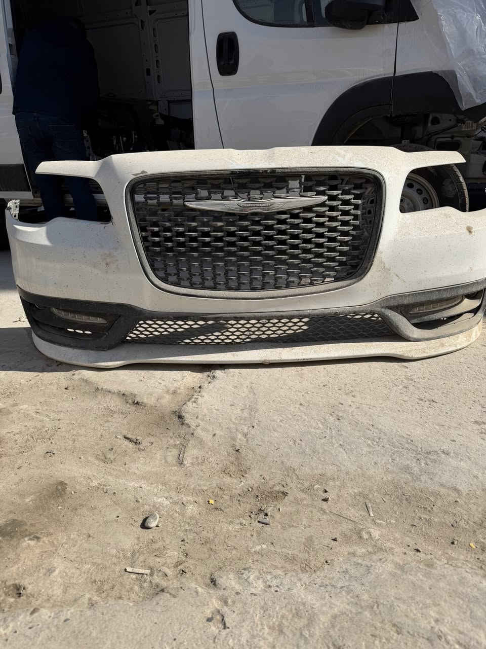 السلام عليكم للبيع دعاميه كامله بچم عريض  *********** والسعر ب350 الف
