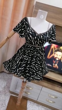 فستان جرجيت • مستخدم مرة • مقاس ٨٠-٩٠