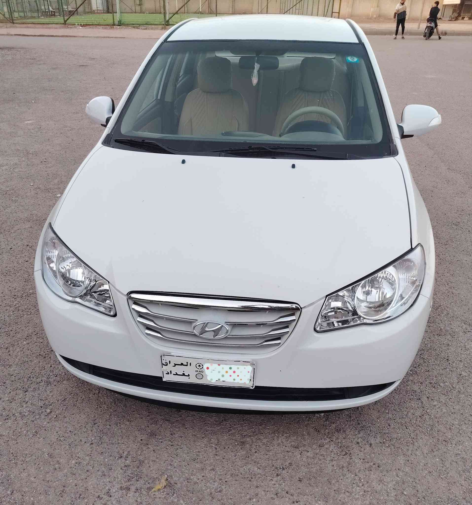 لنترا أدوات حاوية بدون كصة تخم تاير حدادة طوبه باتر جديد مكينه كير كفاله غرفة بيجي زلغ مابية  هسة فارشة ارضية جلد ارقام بغداد مامكشوف وين مايعجبل اطلع بية واذا تريد تسجلة تسجل  السعر ٦٠ وبية مجال قليل مكاني العمارة *********** وبالعافية على لياخذة
