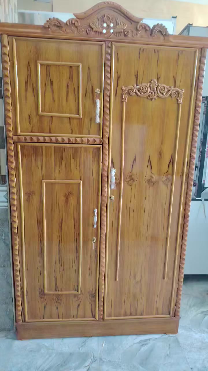 بسم الله والصلاة والسلام على رسول الله 🌹❤️
كنتور ٢ باب عراقي درجة أولى شغل معملنا 🌷
السعر ١٧٠ الف وتوصيل مجاني 🌹
العنوان هيت شارع القائم مقامية قرب مجمع العيساوي لتنزيلات *********** واتساب
