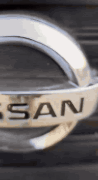 سلام عليكم من رخصة  مدير الكروب 
 اخوان نيسان لبيع 2008 رقم بغداد تحويل ثاني يوم مكينه جديده بعدهه بضمان مكينه وكير وكسن وشاصي مكفولات بيهه طخه  بربع مال عبري مصبوقه حزام مكان سياره بغداد سعرهه 130 وبيهه مجال للستفسار 
***********
