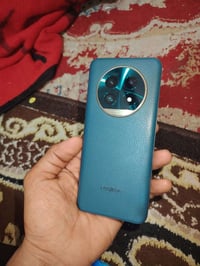 للبيع ريلمي ١٣ برو بلس فايف جي الذاكرة ٥١٢ الجهاز مكفول من الفتح والتص...