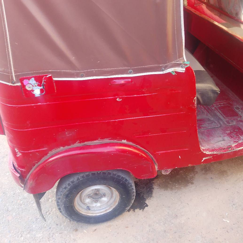 ‏‪***********‬‏ سلام عليكم تك تك موديل ١٧ اوراق سعرها قفل ٢٧٠٠ سعر نهائي دينار ميصير جواه تفاصيل تصل واس اب غير متواجد على فيس بغداد, العراق
