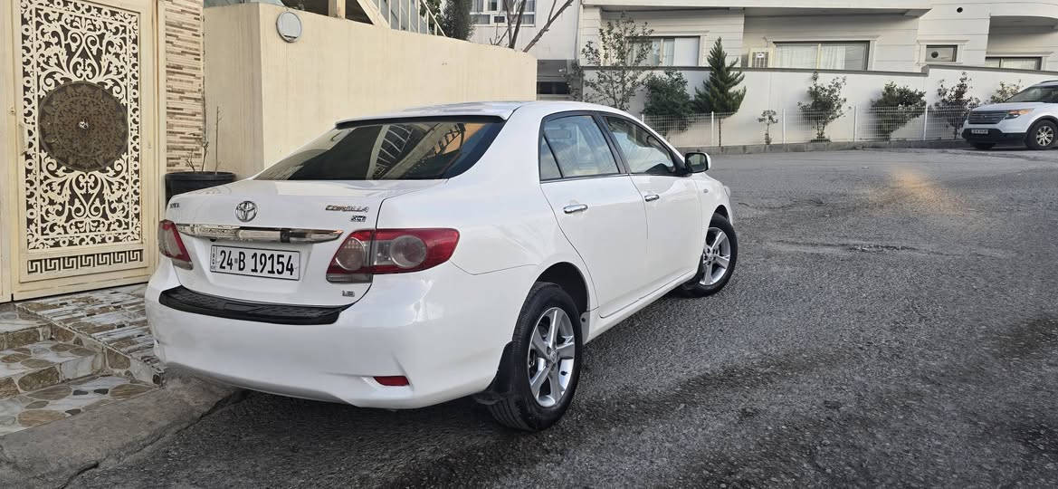 تۆیۆتا کڕۆلا ٢٠١٣ی گێڕعادی بیلاد تەکسیە کراوەبە تایبەت ٢٣٠هەزار رۆویشتوە زۆر خاوێنە سنوی تا٢٠٢٩ نوێ کراوەتەوە دوساردە کوتی بچوکی هەیە لەگەل شوێنی (قەوانێک).
ژمارە تەلەفۆن 
***********
*********** سوران, أربيل
