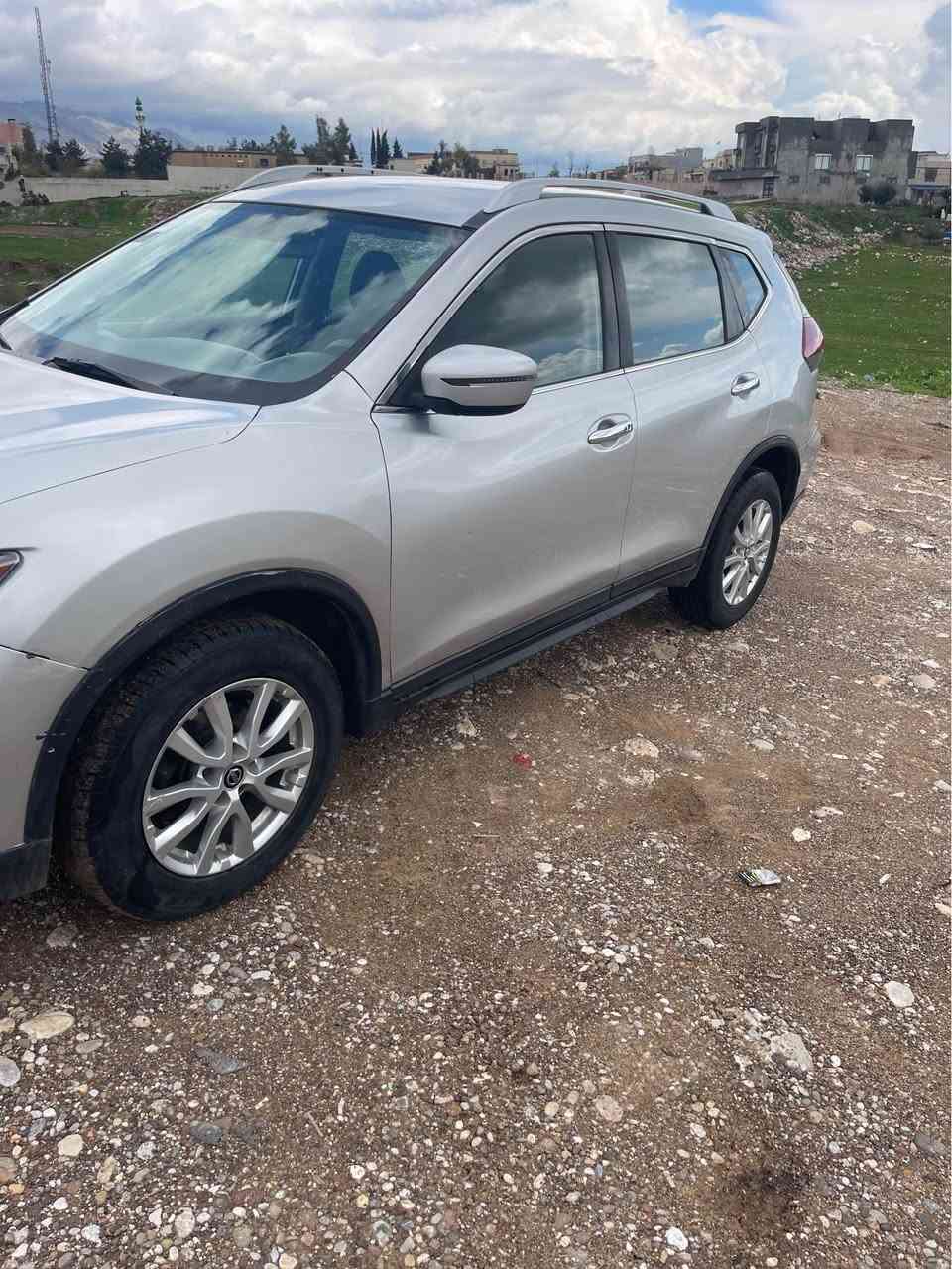 نيسان روج 2018فو ل مسفات به س بي سيلايت بولد يو جلملخ بي ليدا بي داخلي بي ئيربك هه مو شه رت 
83يا جوي 
سعر 140مجال *********** اكر, نينوى
