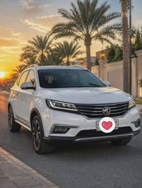 ام جي RX5 • ٢٠٢٢ • دفع رباعي