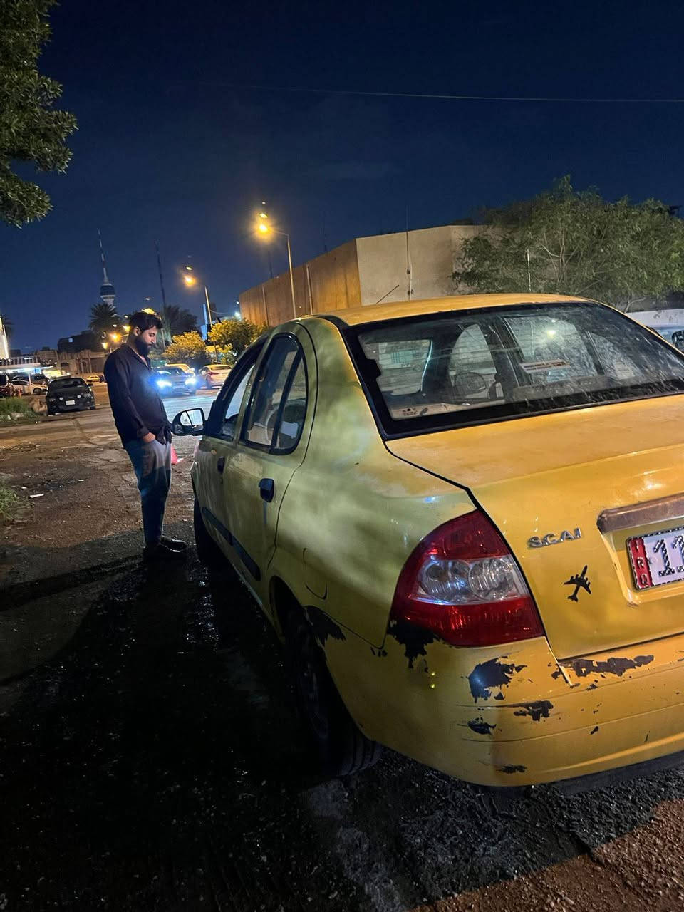 للبيع طيبه موديل 2015
محرك جديد
تخم تاير جديد
تبريد شغال
اسياره مابيها اي نقص كفاله عامه 
بس هاي الضربه الموضحه العلا جيهت الصدر فقط 
رقم الهاتف ***********
سعر 34$ بيها مجال حك اجيه
