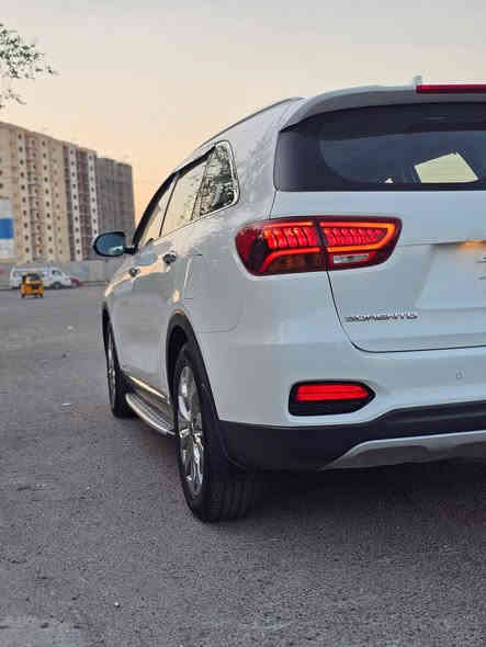 سلام عليكم / سارنتو GT لاين 
مديل 2020
بيه بارد بسيط فقط بين البيبان وخشم جاملغ بدون صبخ او تبديل 
فول فول مواصفات 
1_بانوراما
2_ كامرات عدد5 
3_ بصمه بيبان +بصمه تشغيل 
4_جنطه بصمه 
5_كشنات كهرباء 
بعد بيه هواي مواصفات 
رقم بغداد لجديد بسمي هزه جديده 
سعر 30الف يعني 3شدات وبيه مجال للشراي 
مكاني البياع تقاطع شرطه الرابعه 
***********
