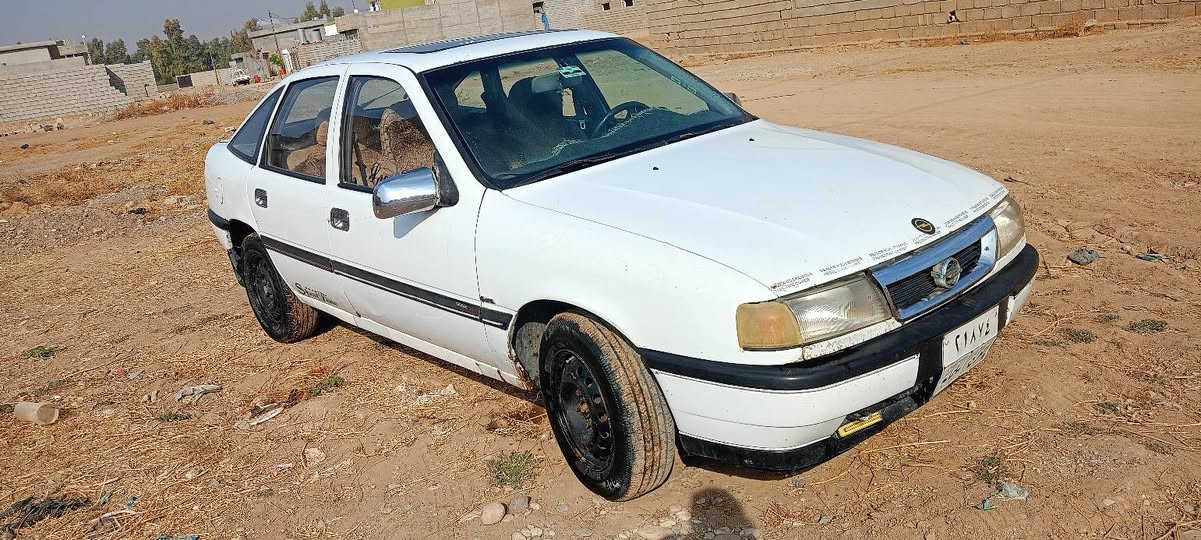 السلام عليكم اوبل فكترة ٩٢ محرك ١٨ رقم سليمانيه سنويه صاقطه ٢٠٢١ گير ومحرك وصدر شرك   احبهه الشرعي من كركوك سعر ٣٤ وبيهه مجال المكان قضاء الحويجه الاتصال ***********
