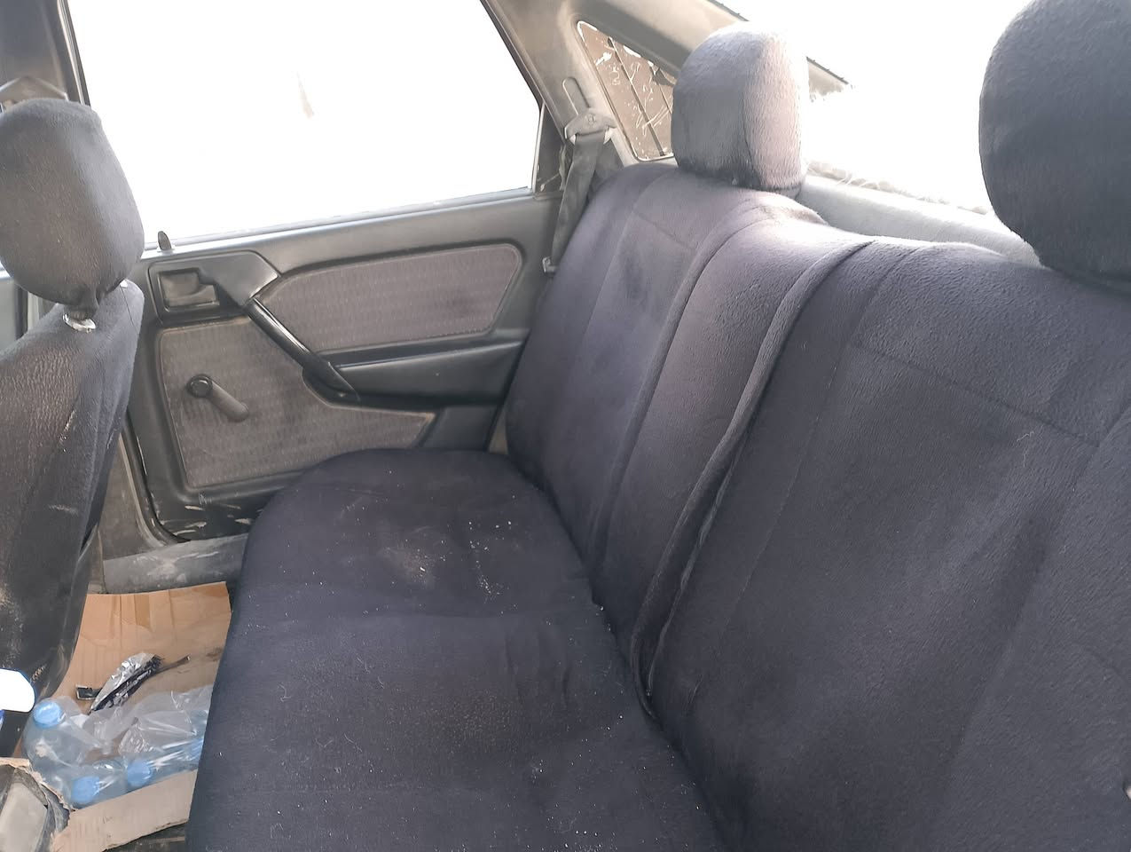 السلام عليكم
اوبل فكترا حجم 20 موديل 90 صبغ جماليه
 محرك شرط 
حداديه جاهزه
السعر 43 وبيها مجال

***********
