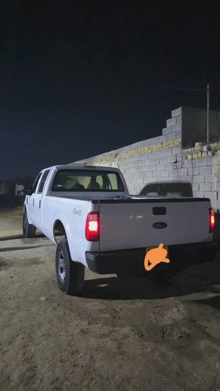 سلام عليكم فورد حجم ٣٥٠  رقم أربيل تحويل ثاني يوم موديل ٢٠٠٩ وارد خليجي سياره جاهزه محرك كير كسن حداديه تخم تاير شاشه  كامره  عشاق الفخامه سعر معقول مراوس حسب القاعه ***********
