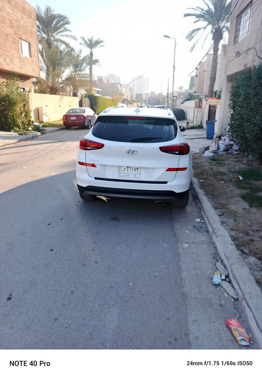 توسان وارد أمريكي مديل 2021 سياره كلش جديده وحلوه ما متواجد ع فيس هذا رقمي ***********
