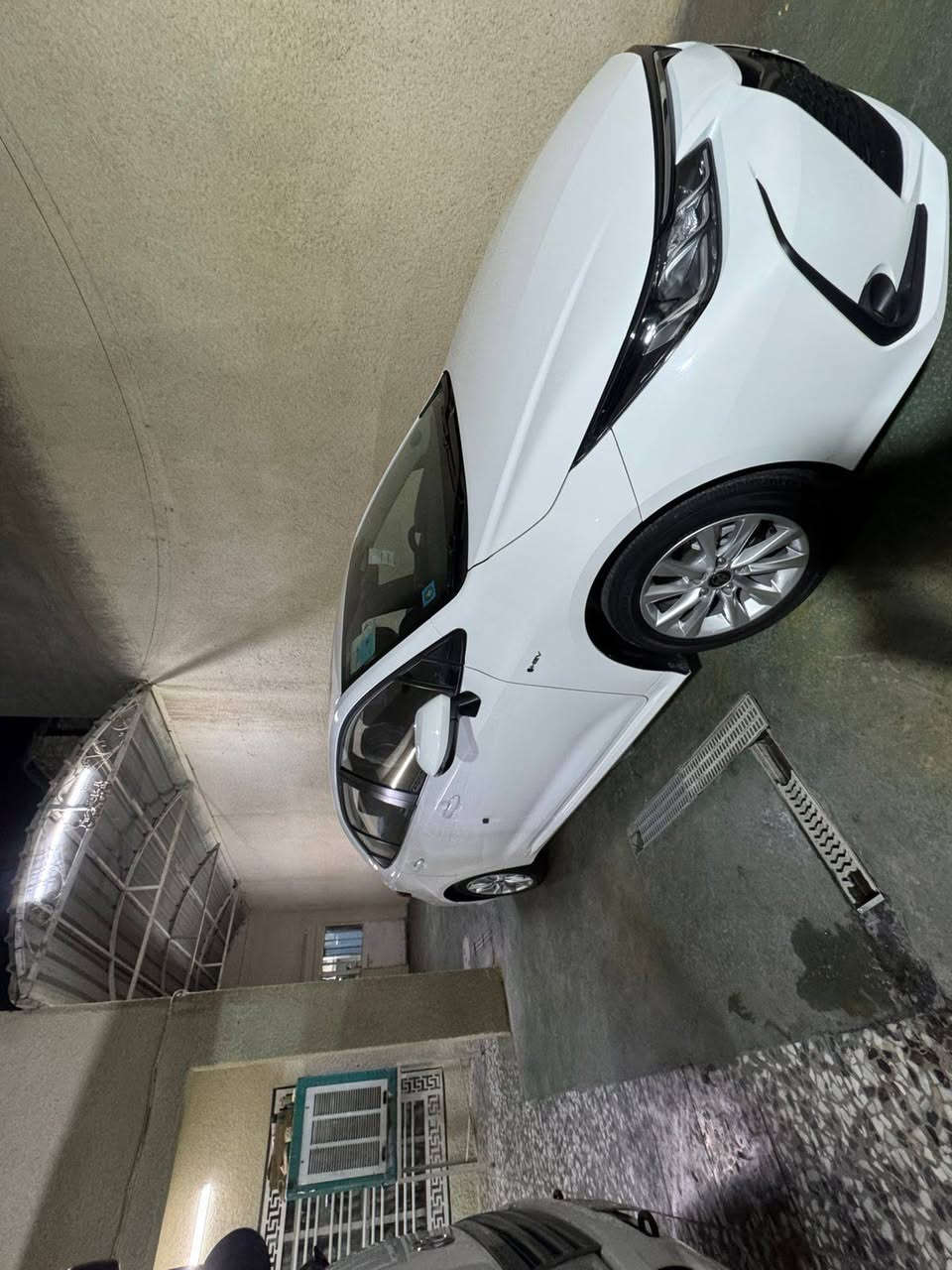 السلام عليكم كورلا هايبرد للبيع موديل 2025 كفاله عامه زيرو ماشيه 3000 السعر ١٦٣ قفل 
***********
