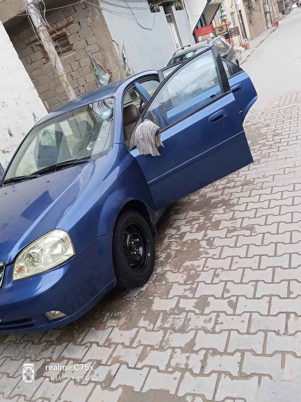 @إشارة السلام عليكم اوبتر للبيع 
2004
محرك 1600
 كير عادي
السيارة خير من الله تخم تاير تبريد مكينة كير  دوشمه جديده ما عيزه شي السياره.  
مكاني نجف كوفه لالستفسار.  ***********
السعر.((58)) وبيه مجال
