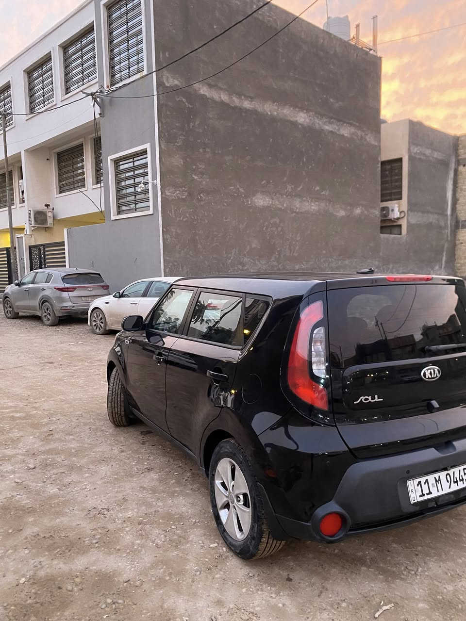 سلام عليكم  صول ٢٠١٥ ماشيه٧٤الف ١٦٠٠GDI حادثه شبر بل بنيد فقط بدون لغود بدون شواصي. مجرد شبر راجع بارد  صور الحادث  والسونار مرفقه  بل منشور سياره بدون قطرة صبغ مطاك بيه ايرباك وبيه بارد شويه بجاملغ الصدر والجاملغ الخلفي هم بارد شويه  سياره بيه كم ملاحظه بل كشر تخم تاير جدد. تخم بلكات جدد مجاول جدد ٣ وضعيات قياده سبورت ايكو عادي شاشه جبيره كامره فول اجدي تحكم مرايات  مثبت سرعه تحكم ستيرن جهتين داش كام   كشنات مخمل كير ومحرك مكفول  سياره مال بيت  رقم بغداد دولي هزه جديده  السياره بأسمي  صدره نص عمر للأمانه  
 السعر 110 وبيه مجال بسيط 
خاص مفتوح 
*********** واتساب
