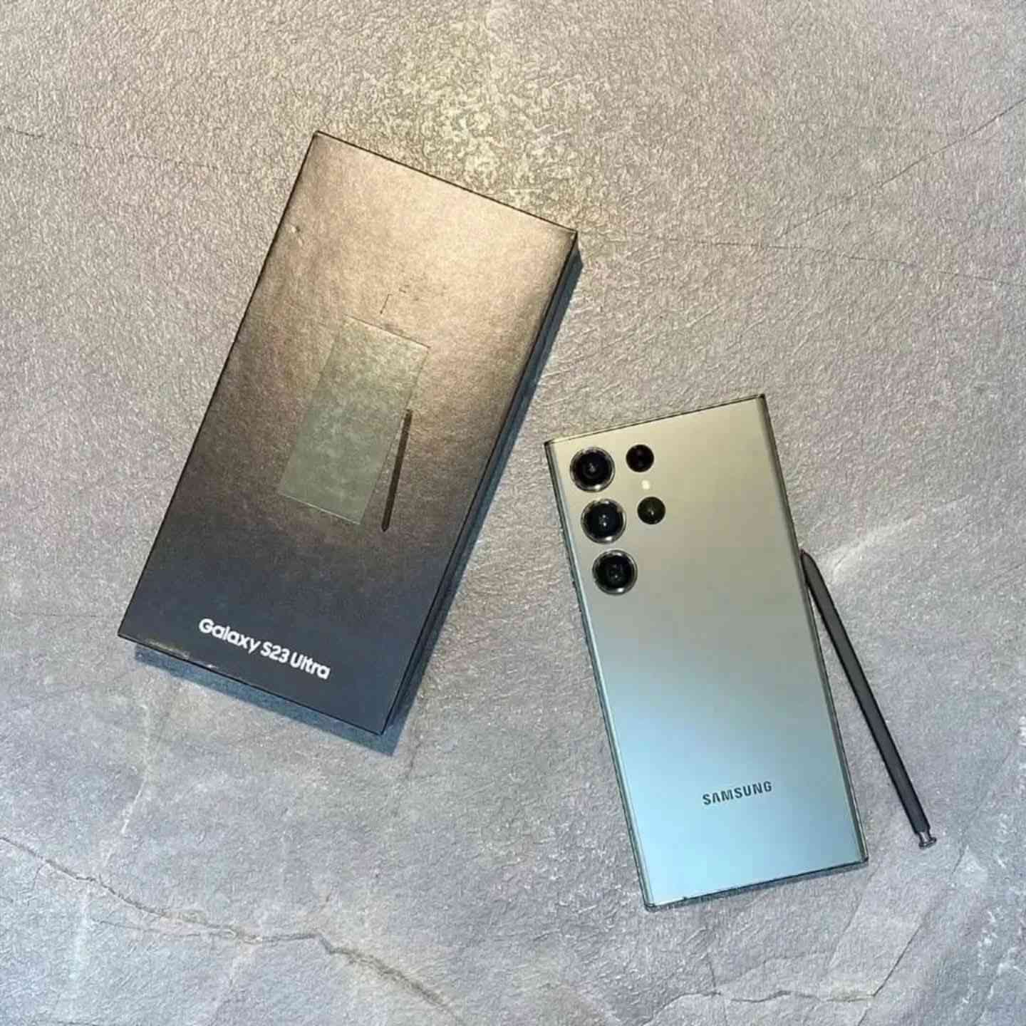 وحش السامسونك / الترا  s23 

كفاله عامه من جميع النواحي / استخدام اقل الشهر 

ذاكرة 512 ..........دبل شريحه 2 

شرق اوسط ....... عين الفهد 

الجهاز بحالة ممتازة جدا / بدون صيانه او مشاكل
 وبذاكرة داخلية كبيرة 512 

نضافة 99%  بدون  كسر ^ شخط ^ نمش 

الجهاز شرط احلا من الصورة 📷 

معروض بسعر مناسب ""  يرهم مراوس حسب القناعه 

العنوان السماوة : سوك المسكوف _ مجاور شركة النخلة 

للتواصل واتساب او الاتصال / ***********  
ملاحضه وقت التواجد من الساعه 5 مساء الى 7 صباحآ
