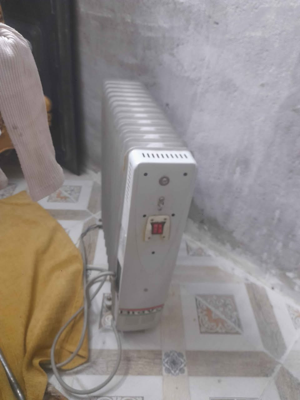 سلام عليكم صوبه زيتيه البيع سعره ٣٥ على الفحص مكاني الزعفرانيه يم عمارات سعيده *********** بغداد, العراق
