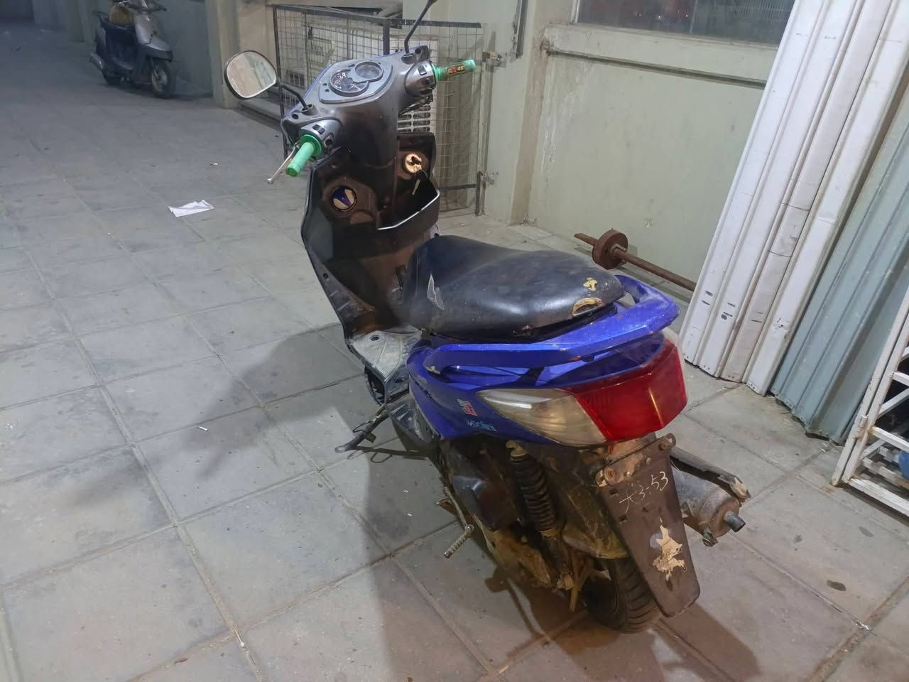 سلام عليكم دراجه سكنز فحل كله شغاله محتاج اريد ابيعهه ٤٥٠ وبيهه مجال. ***********
