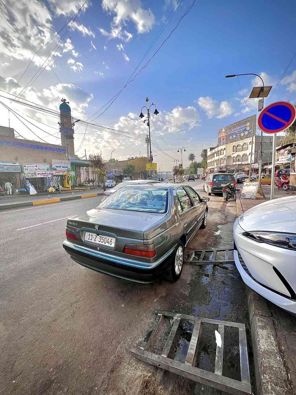 سلام عليكم 
بيجو للبيع موديل 2024 كفاله   عامه مكينه .كير .تدفئه .تبريد .ماشيه 29 الف .
السعر 85  العنوان الكاضميه شارع النواب 
   ***********
