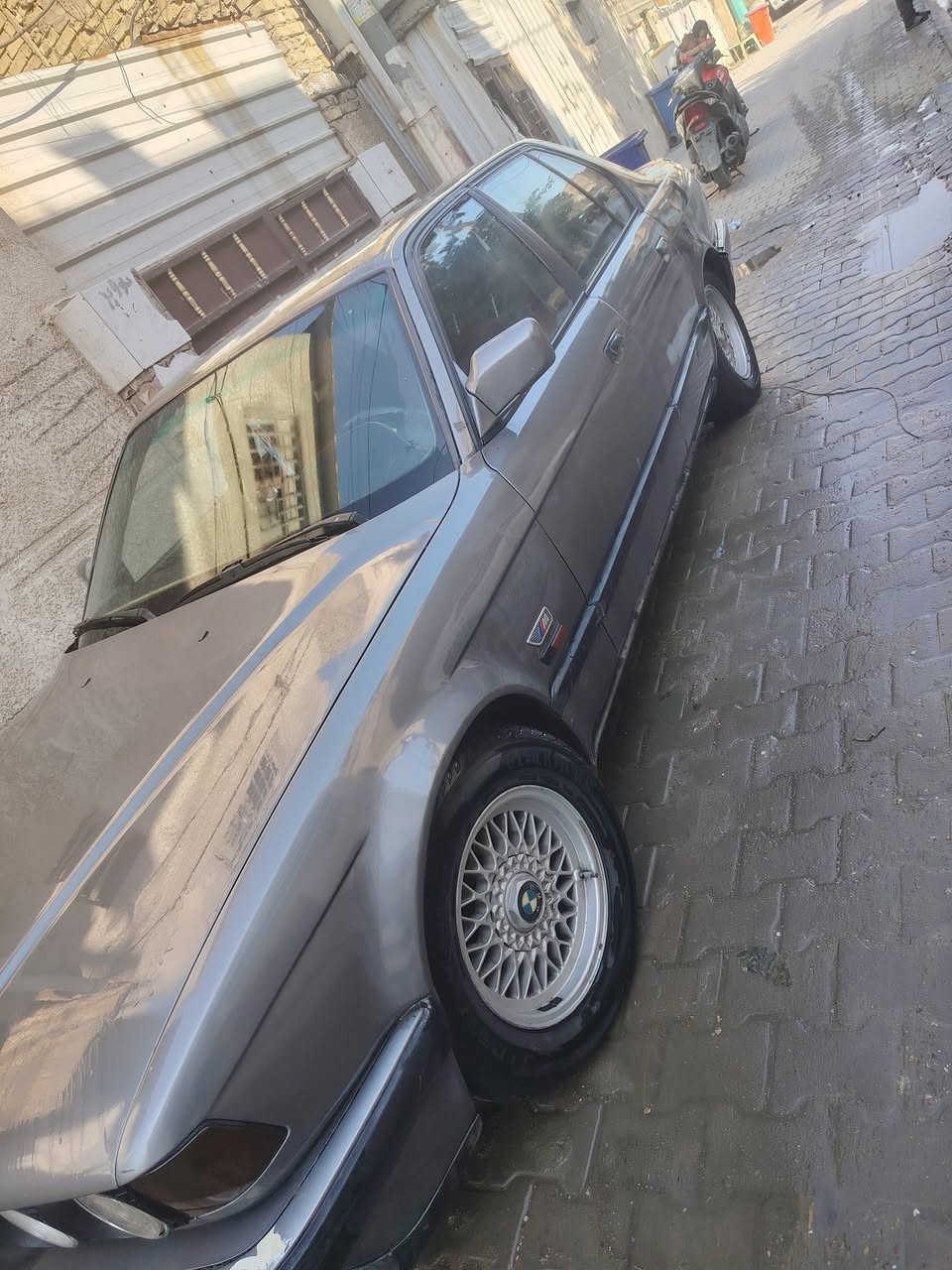 BM موديل 92 محرك مكفول الكير مكفول تبريد شغال تخم تاير جديد دبل باتري جديد كشنات كهرباء سياره بسمي تحويل ثاني يوم سعر 50 وبيها مجال
***********
*********** العنوان بغداد
